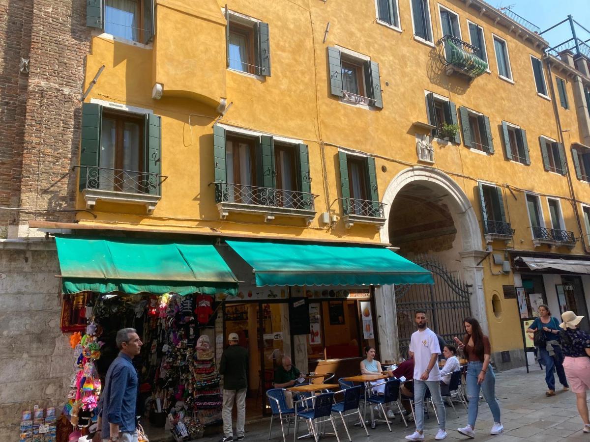Antique Historical Apartment Venedig Exterior foto
